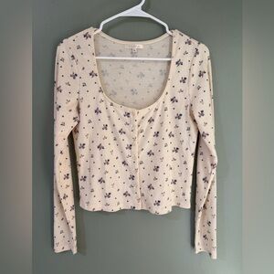 Z Supply Tess Rosebud Long Sleeve Top, which features a button-front design smal